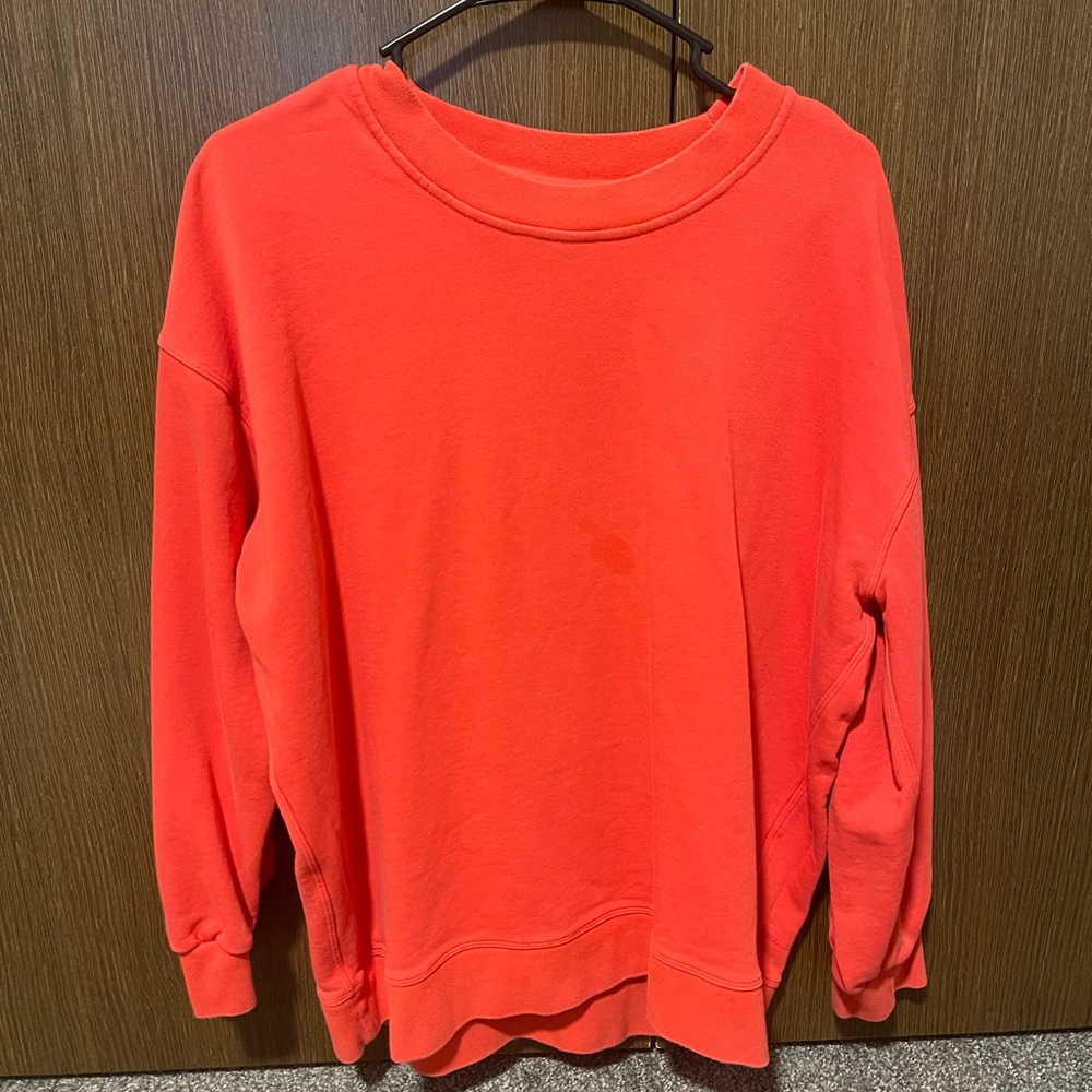 Lululemon perfectly oversized crew